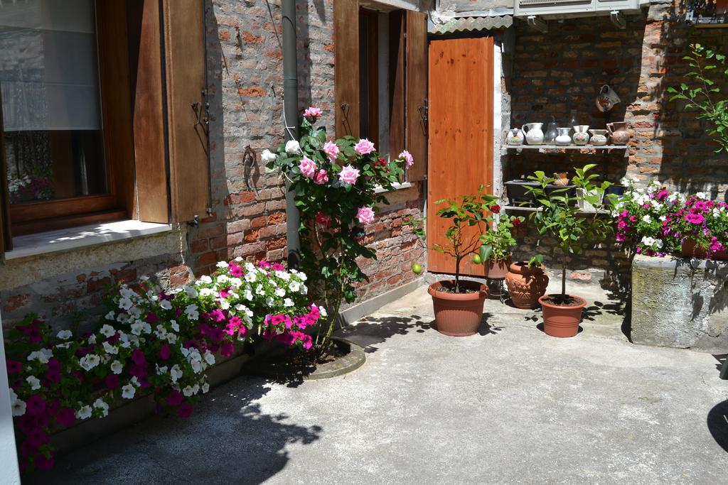 Ca' Ermina & Garden Apartment Венеция Екстериор снимка