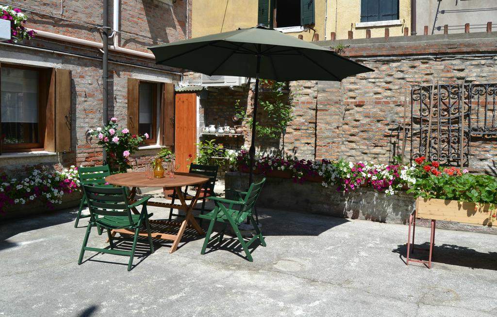 Ca' Ermina & Garden Apartment Венеция Екстериор снимка